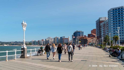 Mitteleuropa Kreuzfahrt:  Stop in Gijon_17