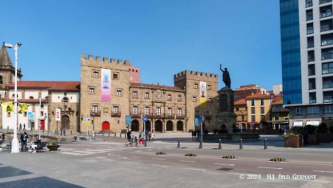 Mitteleuropa Kreuzfahrt:  Stop in Gijon_7