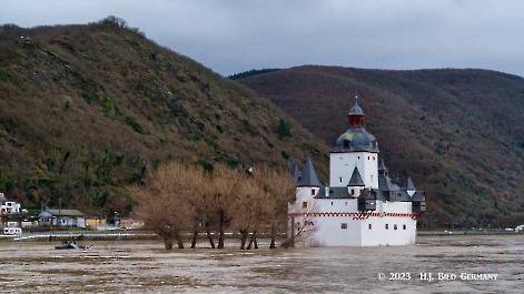 Rheinkreuzfahrt:  Zurück von Ludwigshafen nach Duesseldorf_13