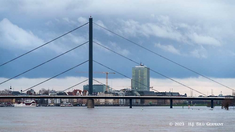 Rheinkreuzfahrt:  Zurück von Ludwigshafen nach Duesseldorf_47