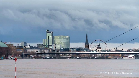 Rheinkreuzfahrt:  Zurück von Ludwigshafen nach Duesseldorf_48