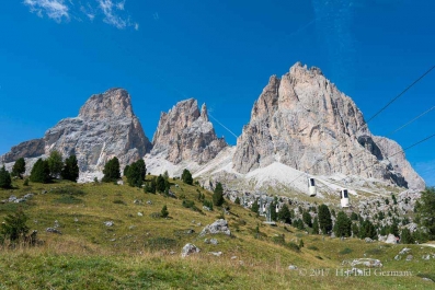 Wanderung vom Sellajoch über die steinerne Stadt durch die Langkofelscharte nach Wolkenstein_15