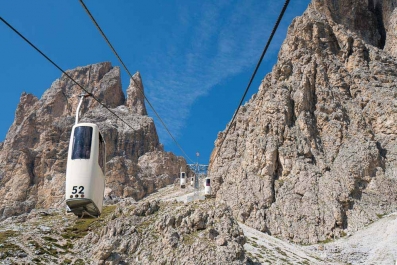 Wanderung vom Sellajoch über die steinerne Stadt durch die Langkofelscharte nach Wolkenstein_16