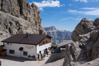 Wanderung vom Sellajoch über die steinerne Stadt durch die Langkofelscharte nach Wolkenstein_18