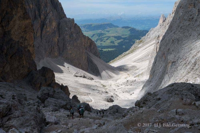 Wanderung vom Sellajoch über die steinerne Stadt durch die Langkofelscharte nach Wolkenstein_23