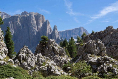 Wanderung vom Sellajoch über die steinerne Stadt durch die Langkofelscharte nach Wolkenstein_8