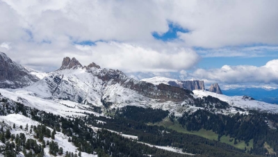 Schneewanderung auf dem  Friedrich-August-Weg am Fusse des Plattkofels_38