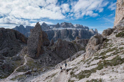 Wanderung vom Grödner Joch über die Puez- Hütte und Sieles-Scharte zur Juac Alm _12