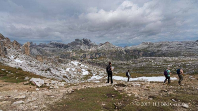 Wanderung vom Grödner Joch über die Puez- Hütte und Sieles-Scharte zur Juac Alm _23