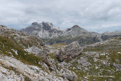 Wanderung vom Grödner Joch über die Puez- Hütte und Sieles-Scharte zur Juac Alm _24