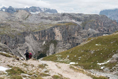 Wanderung vom Grödner Joch über die Puez- Hütte und Sieles-Scharte zur Juac Alm _28