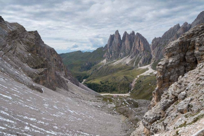 Wanderung vom Grödner Joch über die Puez- Hütte und Sieles-Scharte zur Juac Alm _38