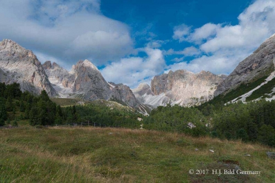 Wanderung vom Grödner Joch über die Puez- Hütte und Sieles-Scharte zur Juac Alm _40