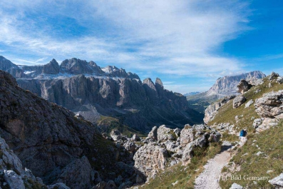 Wanderung vom Grödner Joch über die Puez- Hütte und Sieles-Scharte zur Juac Alm _8